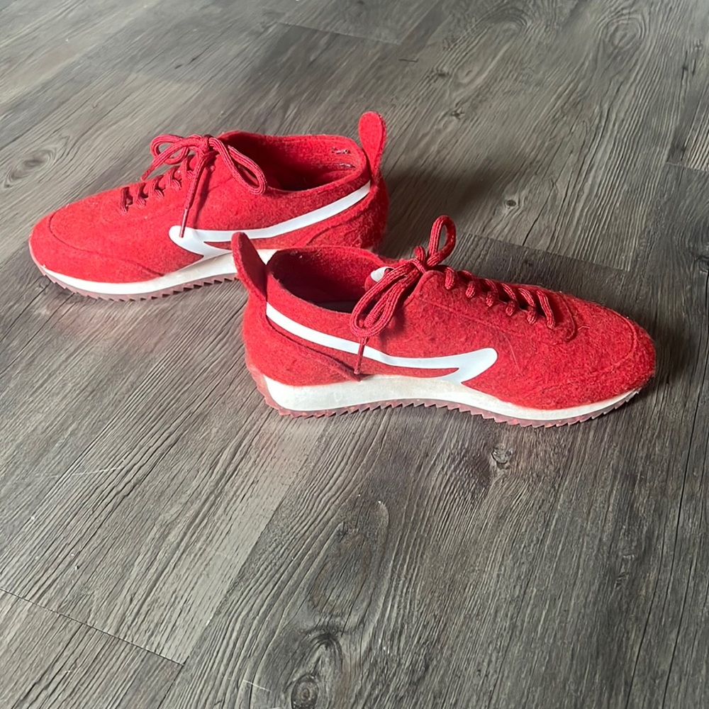 Rag & Bone, worn about 5 times, red and white sneaker, size 38 (8) fits tts